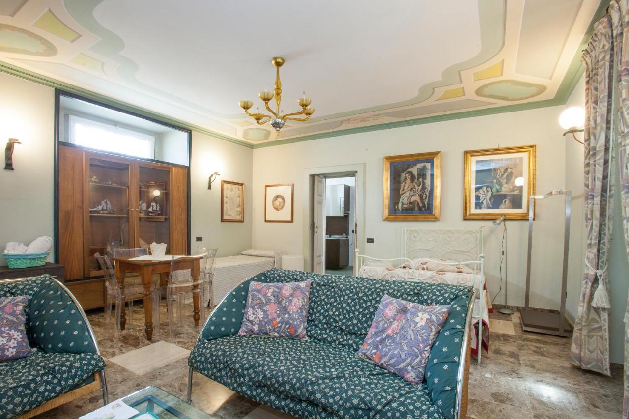 סורה Residenza Nonna Saveria מראה חיצוני תמונה